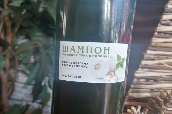sampon-od-koprive-326A28E0C-619D-B4BE-68B9-E6B68CB84F61.jpg